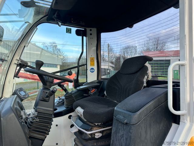 Cargadora de ruedas LIEBHERR L 508 C