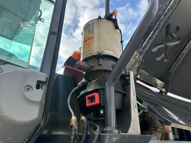 Radlader HITACHI ZW250-5B / Waage