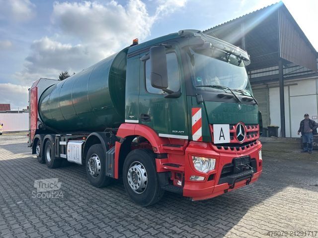 Camion à ordures MERCEDES-BENZ Arocs 3240 / 8x2x6 / Faun Rotopresss