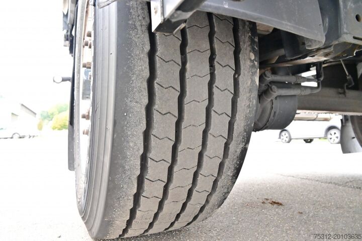 Open aanhangwagen met zeil Schwarzmüller PA 2/E  Schiebeplane Durchlader Reifen 70%