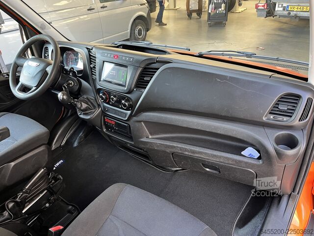Платформа за зареждане Iveco Daily 35C14 2.3 375 Laadklep 500kg Trekhaak 350...
