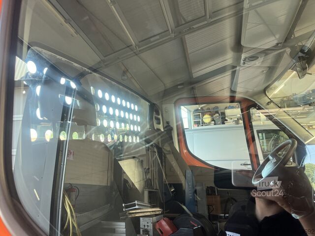 Nakladalna ploščad Iveco Daily 35C14 2.3 375 Laadklep 500kg Trekhaak 350...