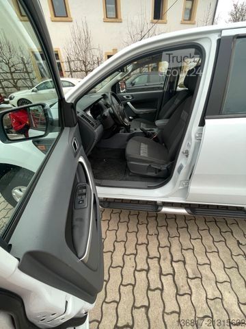 Fourgon pick-up FORD Ranger XLT Doppelkabine 4x4 >>Motorschaden<<