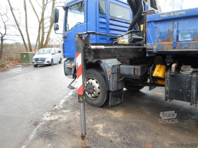 Camion benne MAN TGM 18.340/ 4X4/Kran PK 12001