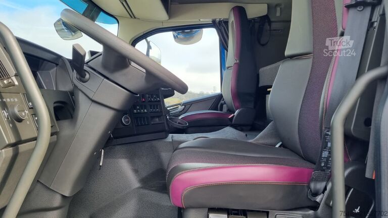 Billenő teherautó Volvo FMX 420 6x2 Bordmatik Thermo mit Kran