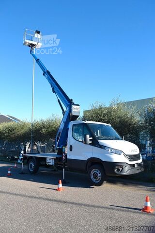 Podnośnik na ciężarówce IVECO 35S14H