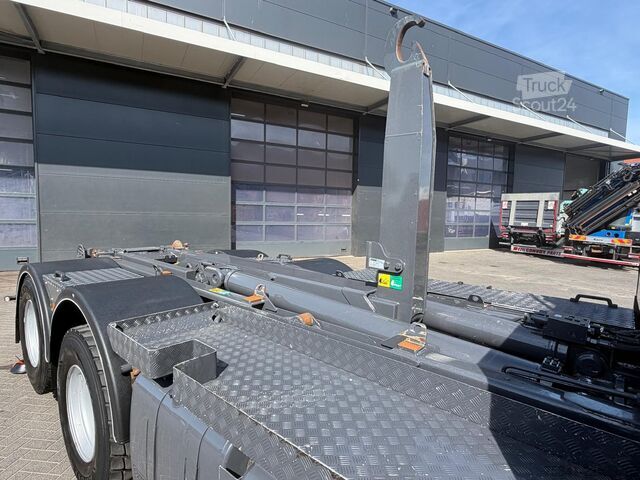 Žeriavové vozidlo Volvo FM 420 FM 420 8x4 HMF 5020 K8 + Joab Haakarm co...