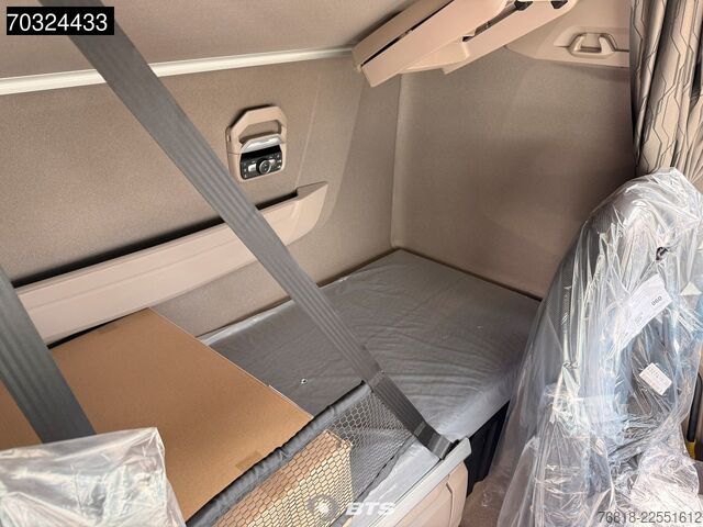 Standard SZM DAF XG 530 4X2 FT - ZF + Navi + Alcantara + Schwarz