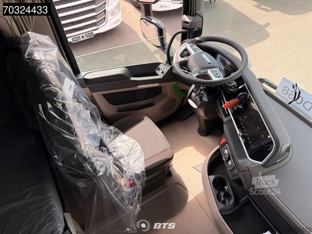 Standard SZM DAF XG 530 4X2 FT - ZF + Navi + Alcantara + Schwarz