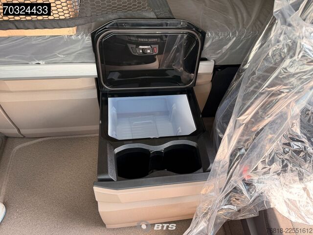 Standard SZM DAF XG 530 4X2 FT - ZF + Navi + Alcantara + Schwarz