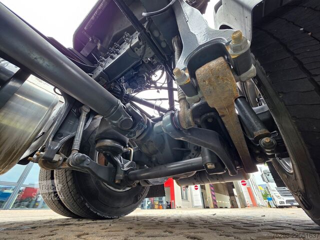 Vakio vetoauto VOLVO FH 500 | 6E | Teilledersitze | Standklimaanlage