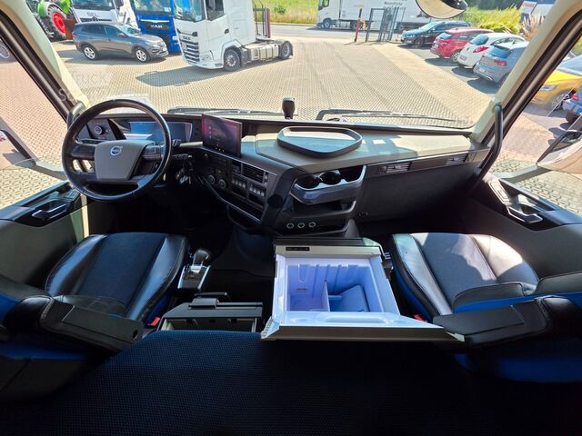 Standardowy ciągnik siodłowy VOLVO FH 500 | Euro 6E | ADR AT, EX/II, EX/III, FL