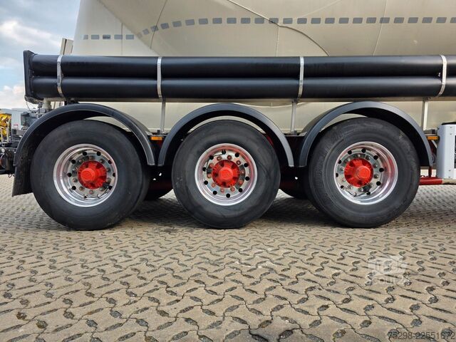 Naczepa silos FELDBINDER EUT 40.3 | Alu-Felgen | 40.000 l