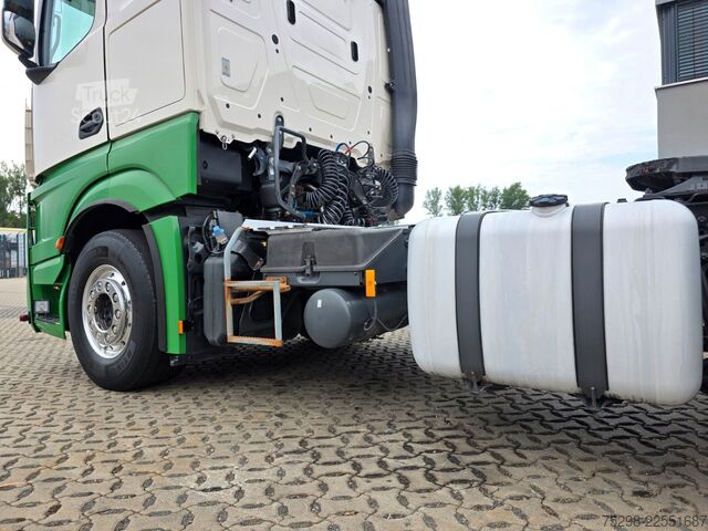 Standardowy ciągnik siodłowy MERCEDES-BENZ Actros 1846 | Retarder | Xenon | PTO | 6E