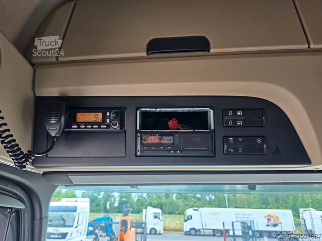 Standardowy ciągnik siodłowy MERCEDES-BENZ Actros 1846 | Retarder | Xenon | PTO | 6E