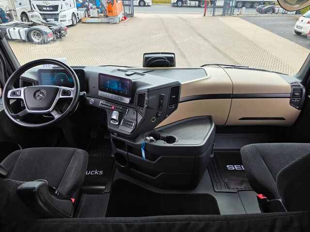 Standardowy ciągnik siodłowy MERCEDES-BENZ Actros 1846 | Retarder | Xenon | PTO | 6E