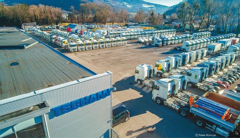 Camião plataforma com lona DAF XF 480 FA LD