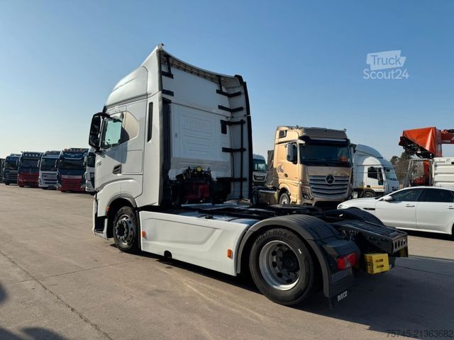 Volumen trækker IVECO S-WAY 530 * RETARDER * 2 X TANK * ACC * WENIG KM
