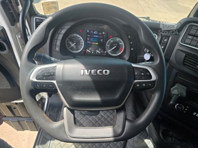 Ελκυστήρας μεγάλου όγκου IVECO S-WAY 530 * RETARDER * 2 X TANK * ACC * WENIG KM