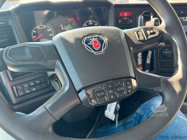 Cap tractor standard SCANIA P 450 * RETARDER * FLACHDACH * STANDHEIZUNG *3 X