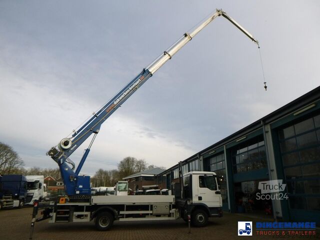 Žeriavové vozidlo M.A.N. TGL 12.180 4x2 Bocker crane