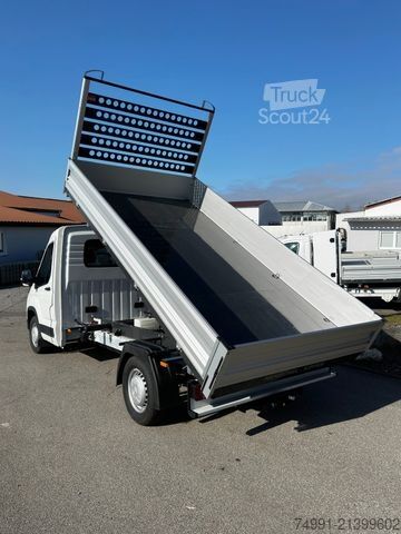 Savitarnos furgonas MAXUS Deliver 9 Chassis L3 Kipper AHK 147Ps