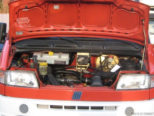 Feuerwehrfahrzeug FIAT Ducato 2,0 Feuerwehr TSF /TÜV .000 KM