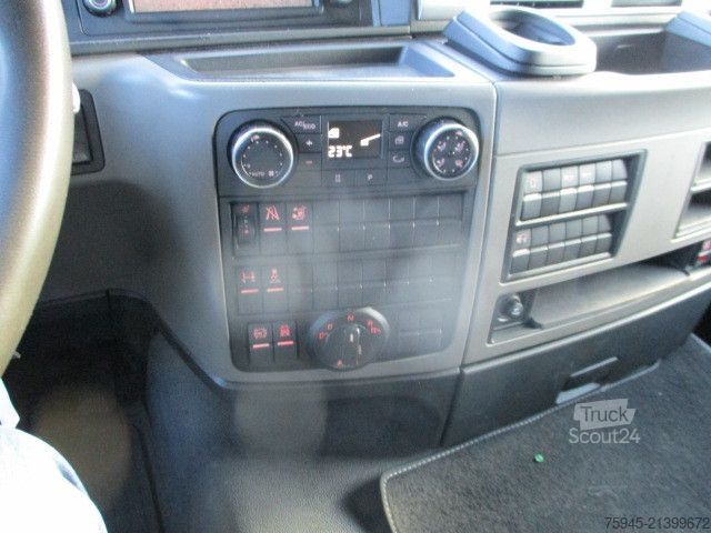 Autocarro con pianale e telone MAN TGM 18.320, LBW BÄR, TÜV bis 04/2027