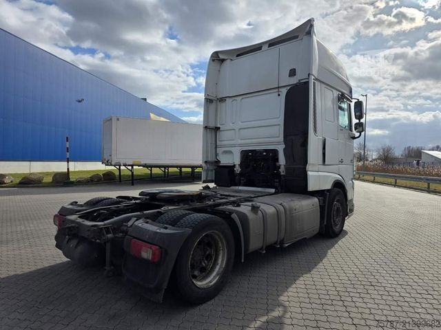 Volume tractor unit DAF XF 460 SSC LL Standklima, Euro 6