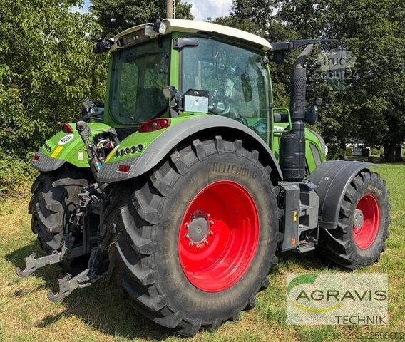 Tractor Fendt 724 VARIO S4