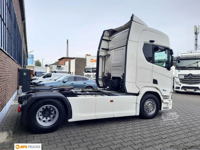 Standart çekici ünitesi SCANIA R 460 Highline Retarder Standklima 2xTank