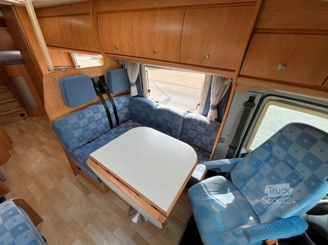 Poluintegrisani kamper HOBBY 750 GLE - Einzelbetten - Sat/TV - Solar - Klima