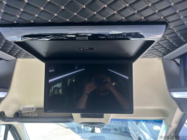 Minibuss MERCEDES-BENZ Sprinter 21 Sitzer VIP Klima el. Tür Heizung