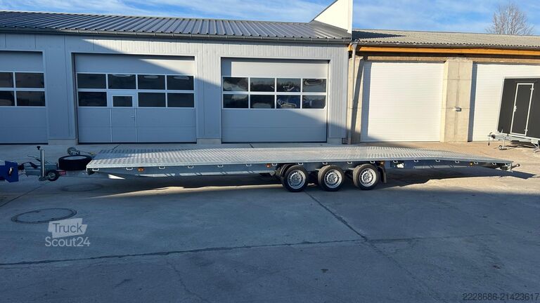 Furgons ar kasti Iveco Daily 50C18 + 3-Achser Fahrzeugtransport