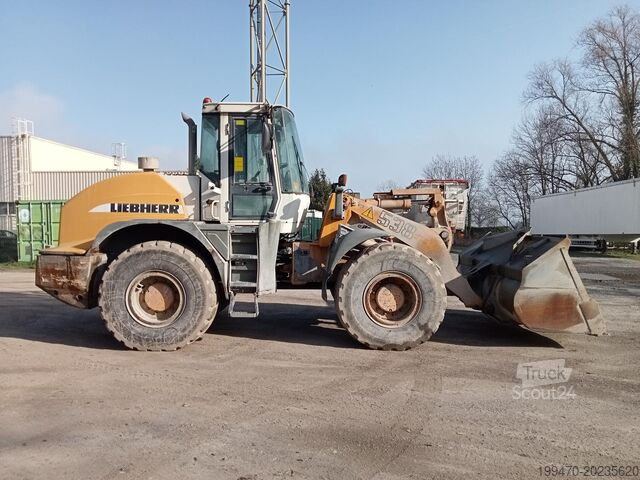 Încărcător pe roți Liebherr L 538