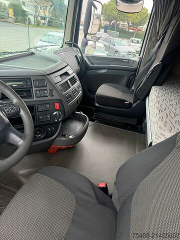 Standard nyergesvontató DAF XF 510 SPACE CAB 4X2