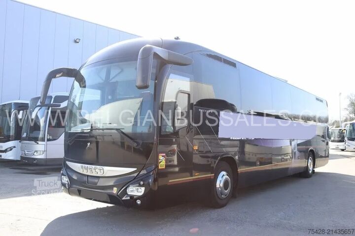 Touringcar Iveco MAGELYS PRO