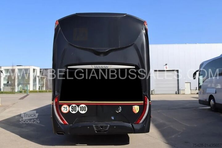 Touringcar Iveco MAGELYS PRO