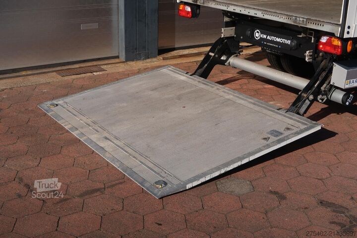 Koffer MAN TGE 50 2.0 Lang DL BAKWAGEN/ LAADKLEP/ AUT/ CAM...