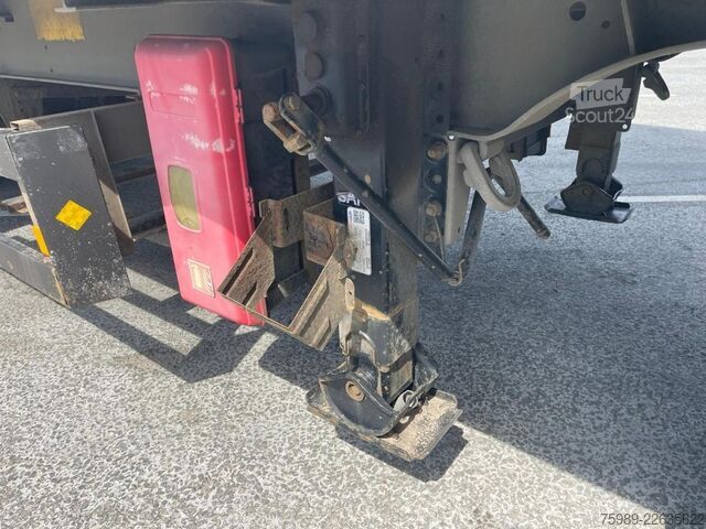 куфар Schmitz Cargobull SAF AXLES, DISC BRAKES, VERY GOOD TIRES