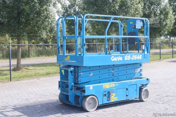 Elevador de tijera Genie GS-2646 | 10 METER | 454 KG
