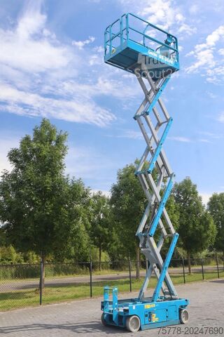 Elevador de tijera Genie GS-2646 | 10 METER | 454 KG