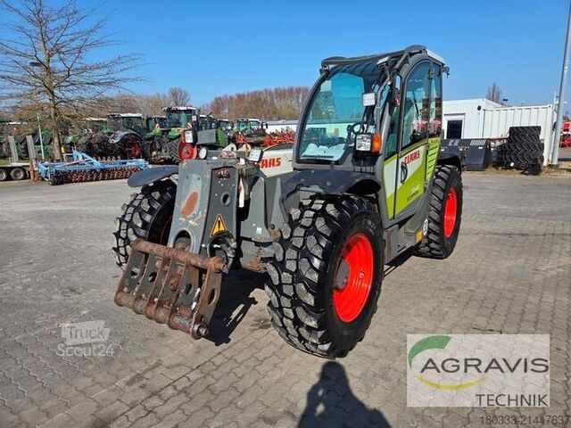 Teleskopski nakladalnik Claas SCORPION 7040
