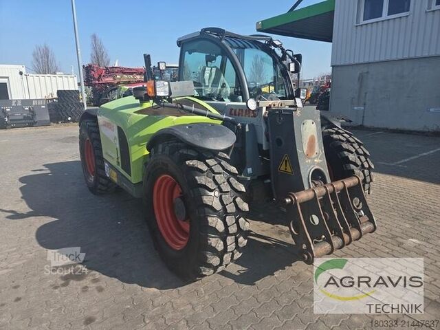 Teleskopski nakladalnik Claas SCORPION 7040