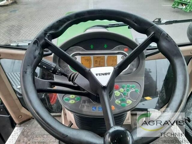 Traktor Fendt 724 VARIO S4 Profi Plus