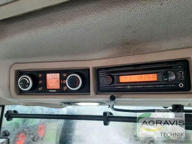 Traktor Fendt 724 VARIO S4 Profi Plus