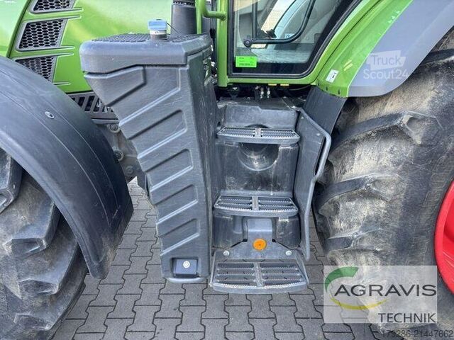 Traktor Fendt 718 VARIO S4