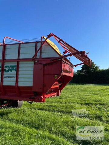 Samonakladalna prikolica Pöttinger EUROPROFI III