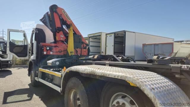Tipper truck Renault Premium avec grue PALFINGER PK 18000