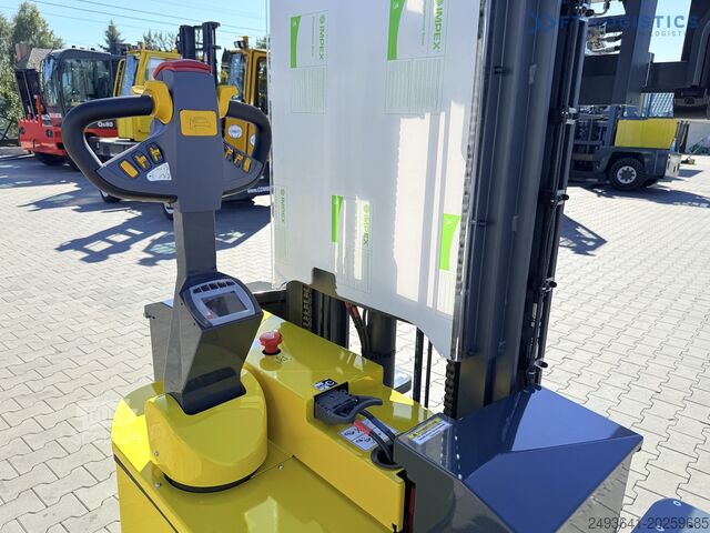 Chariot élévateur multidirectionnel Combilift WR-4 / TRIPLEX 5500 / NEW / 420AH